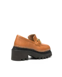 Mocasín en bost camel León