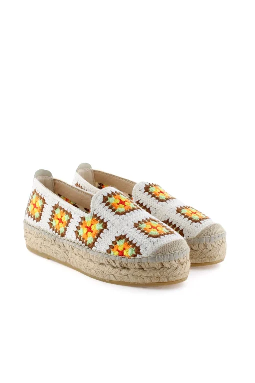 Slippers crochet apricot Merce Doble