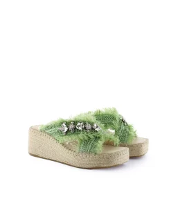 Zueco cruzado en rafia cristal verde Vinci
